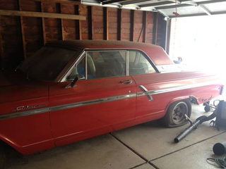 Illustration for article titled Which Would You Buy: Ford Fairlane Edition